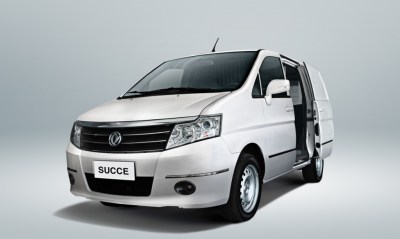 succe_lateral_con_puerta